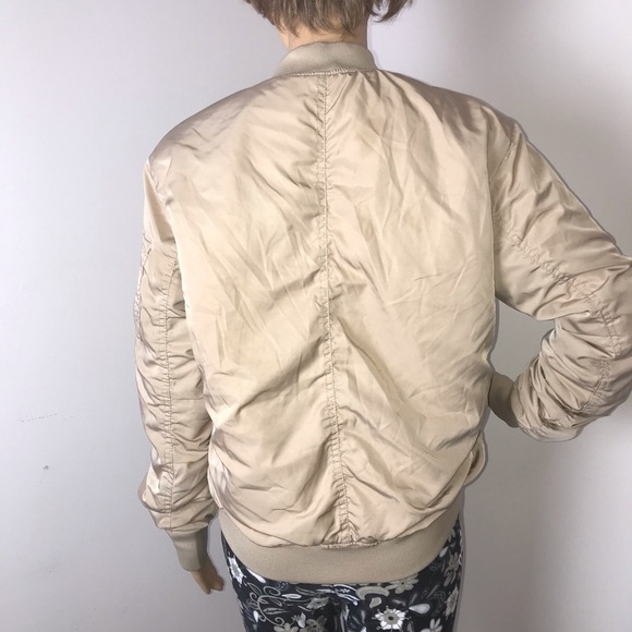 H&M Women’s Bomber Jacket – 80’s Style  Size: 2 (fits like a Medium) - Picture 7 of 12